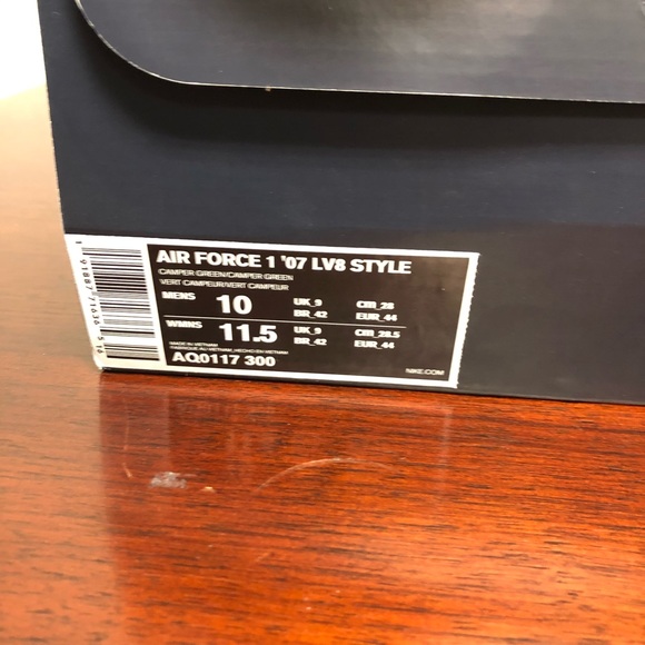 Air Force 1 - Picture 5 of 6